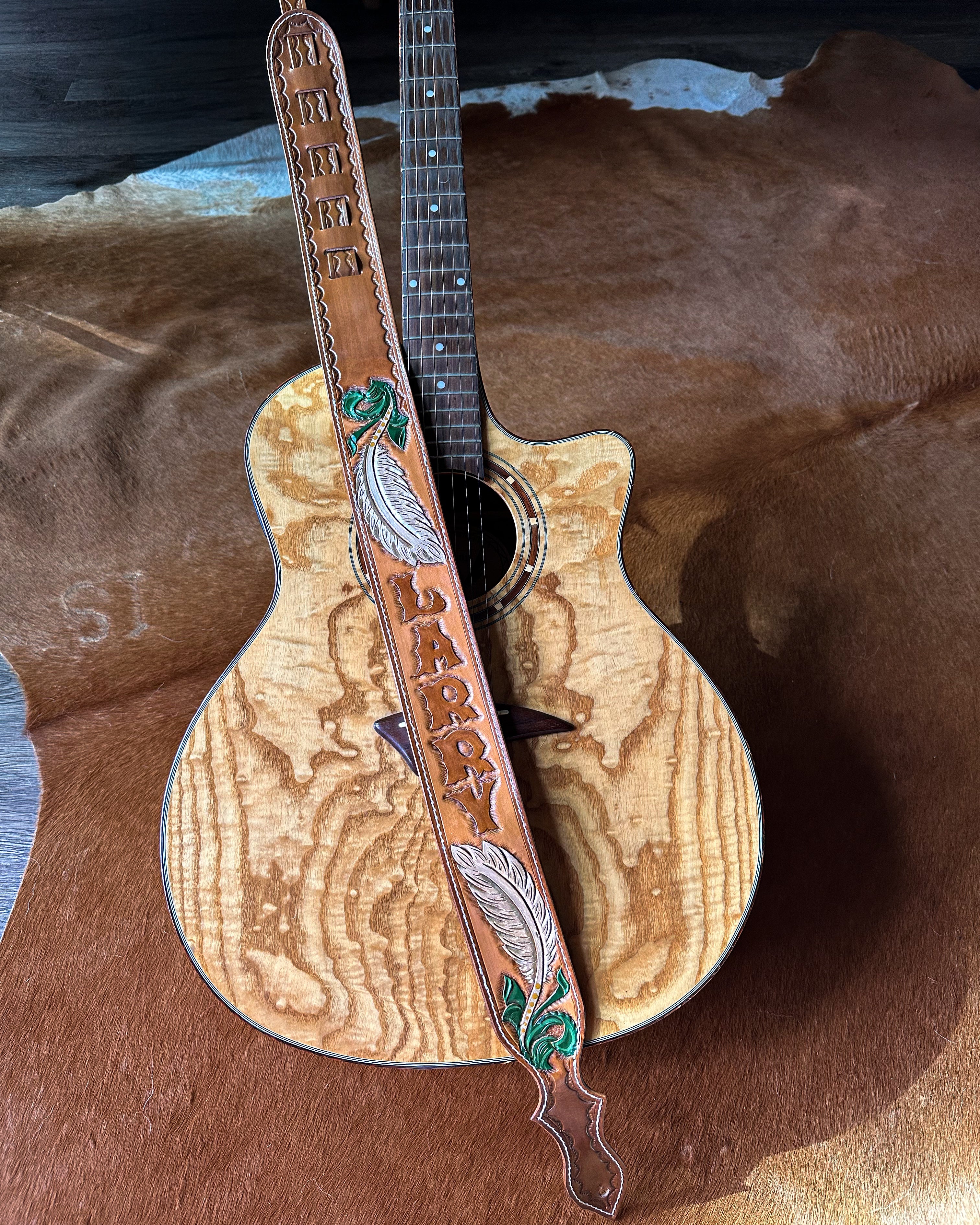 Larry - Custom Guitar Strap